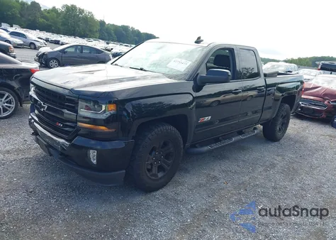 2017 Chevrolet Silverado 1500 2Lt z USA, uszkodzony, nr VIN 1GCVKREC1HZ368573